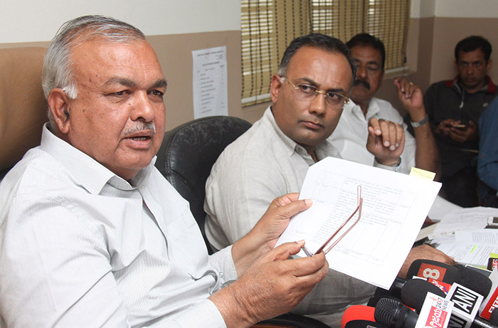 ಮತದಾರರನ್ನು ಸೆಳೆಯಲು ಬಿಜೆಪಿಯ ಕೋಮು ದ್ವೇಷದ ಅಜೆಂಡಾ: ದಿನೇಶ್‌ ಗುಂಡೂರಾವ್